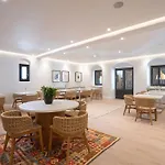 Nero Boutique فندق 5*