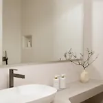 Nero Boutique إيميروفيغلي
