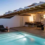 Nero Boutique 5* Imerovigli (Santorini)