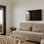 Nero Boutique Imerovigli (Santorini)
