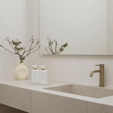 Nero Boutique Hotel Imerovigli (Santorini)