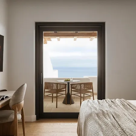 Nero Boutique Imerovigli (Santorini)