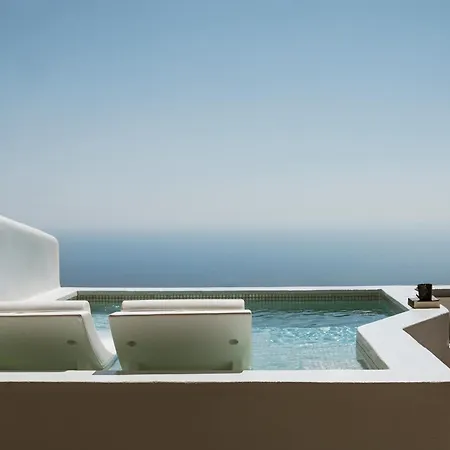 Nero Boutique 5* Imerovigli (Santorini)