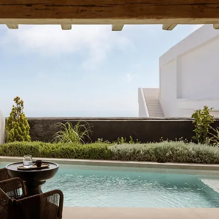 Nero Boutique Hotel
