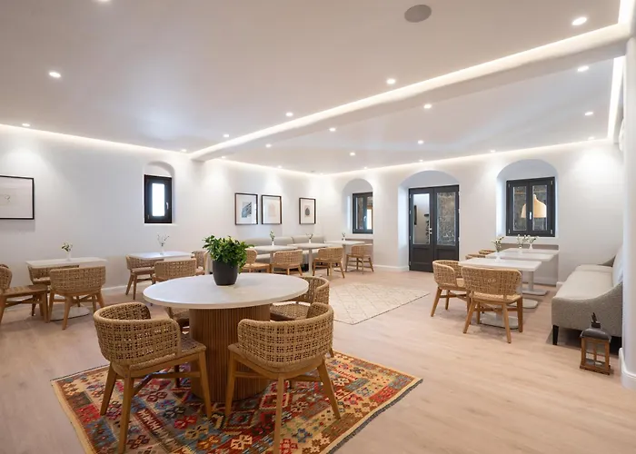 Nero Boutique Hotel 5*