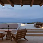 Nero Boutique 5* Imerovigli (Santorini)