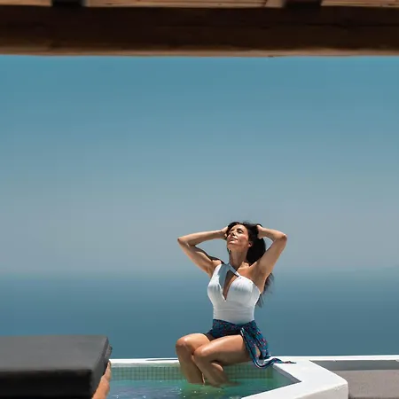 Nero Boutique 5* Imerovigli (Santorini)