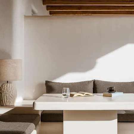 Nero By Nomee Hospitality Group Hotel