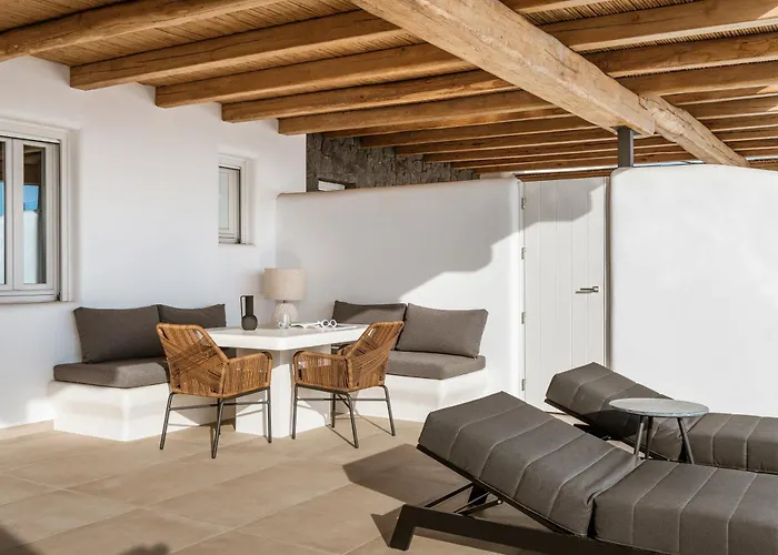 Nero Boutique 5* Imerovigli (Santorini)