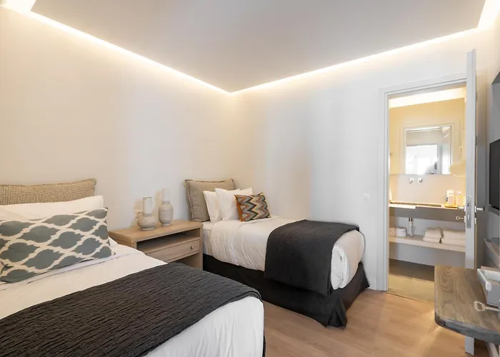 Nero Boutique 5* Imerovigli (Santorini)